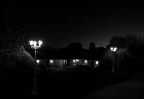 White Lanterns Motel, Armidale